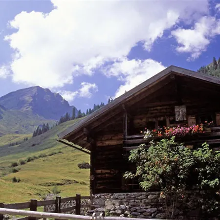 Luxurious Holiday In Hinterglemm With Sauna Saalbach-Hinterglemm